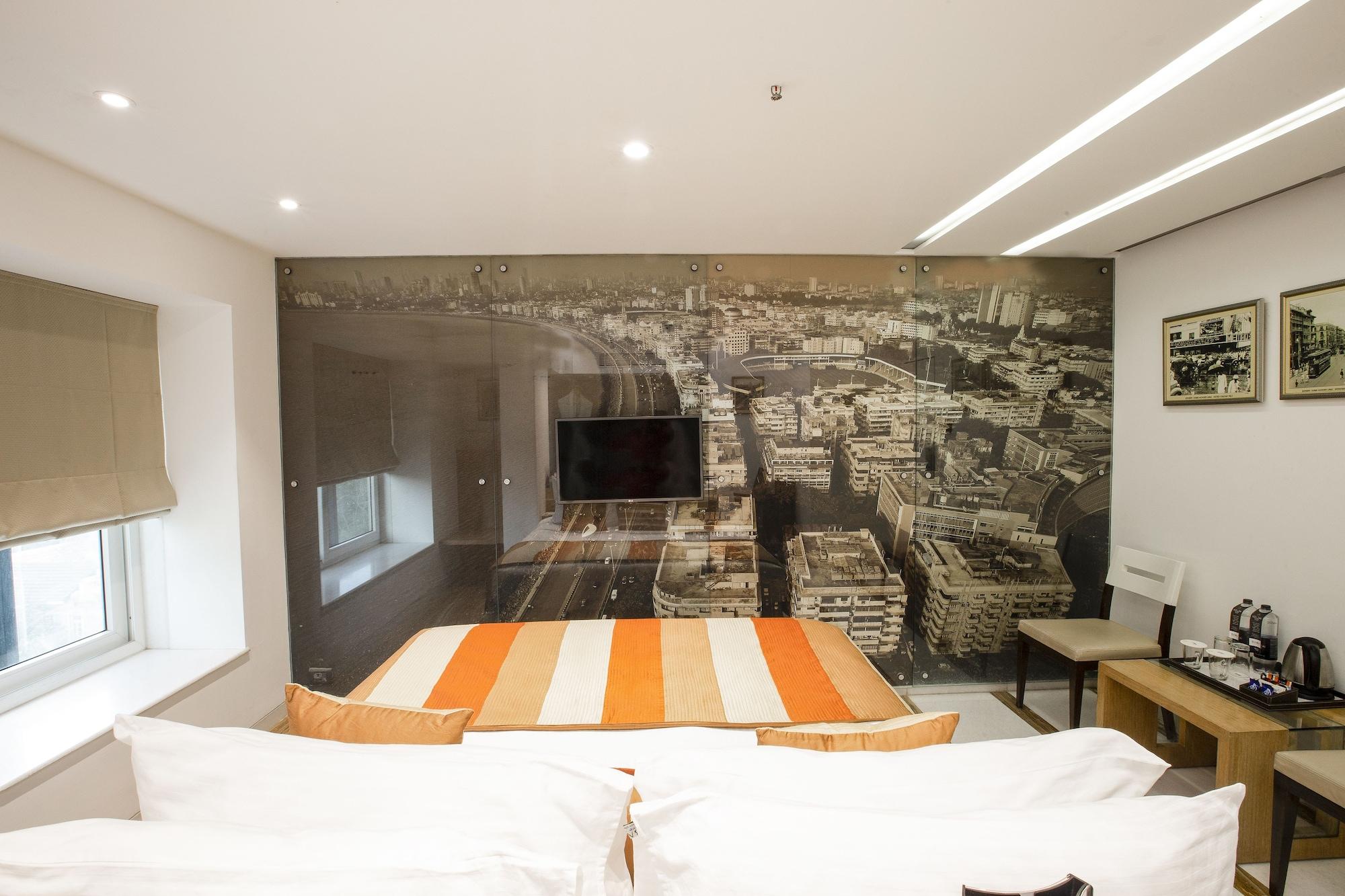 Hotel Bawa Continental Мумбай Екстериор снимка