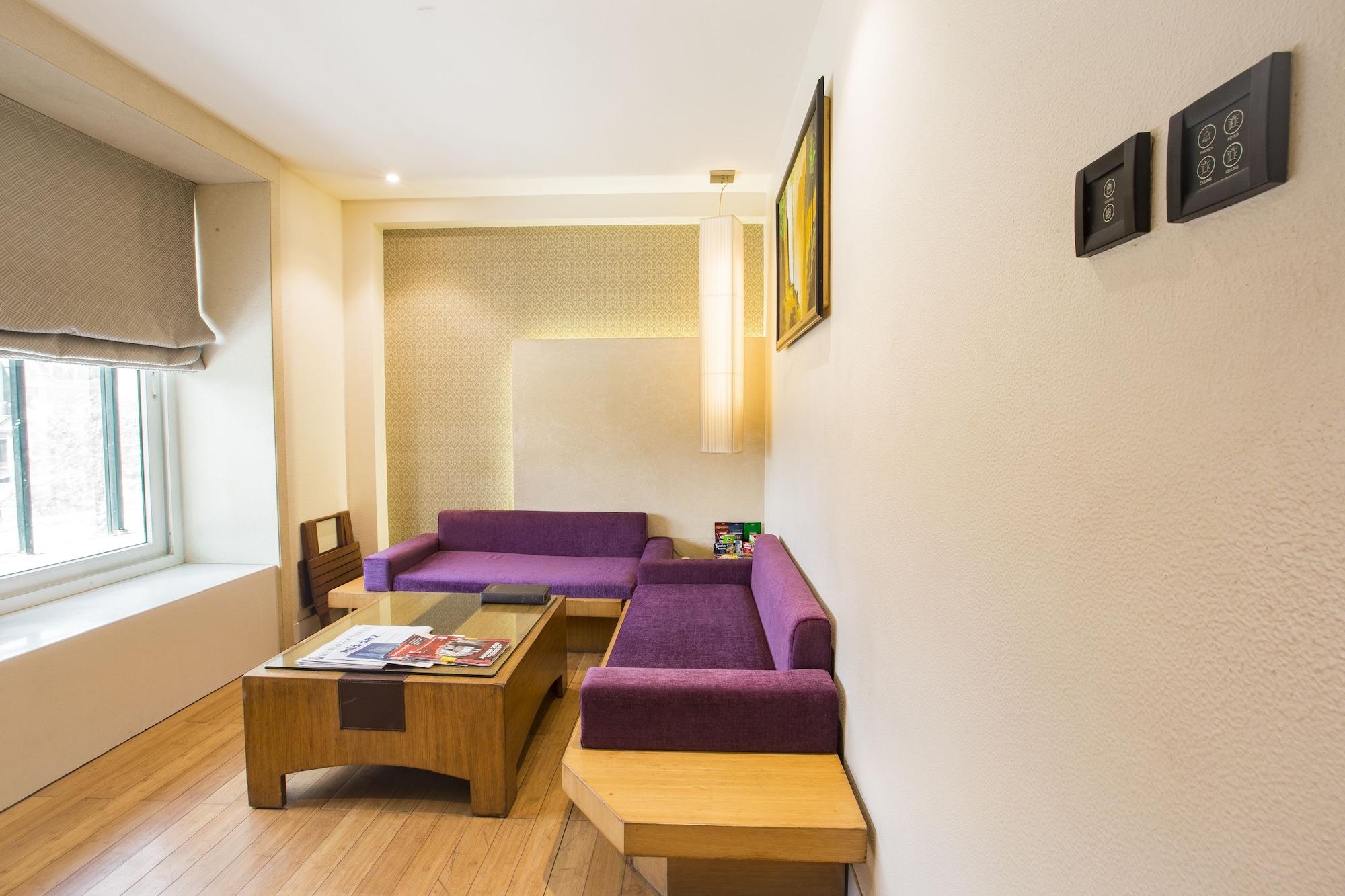 Hotel Bawa Continental Мумбай Екстериор снимка