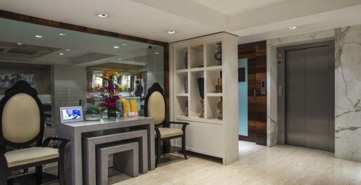 Hotel Bawa Continental Мумбай Екстериор снимка