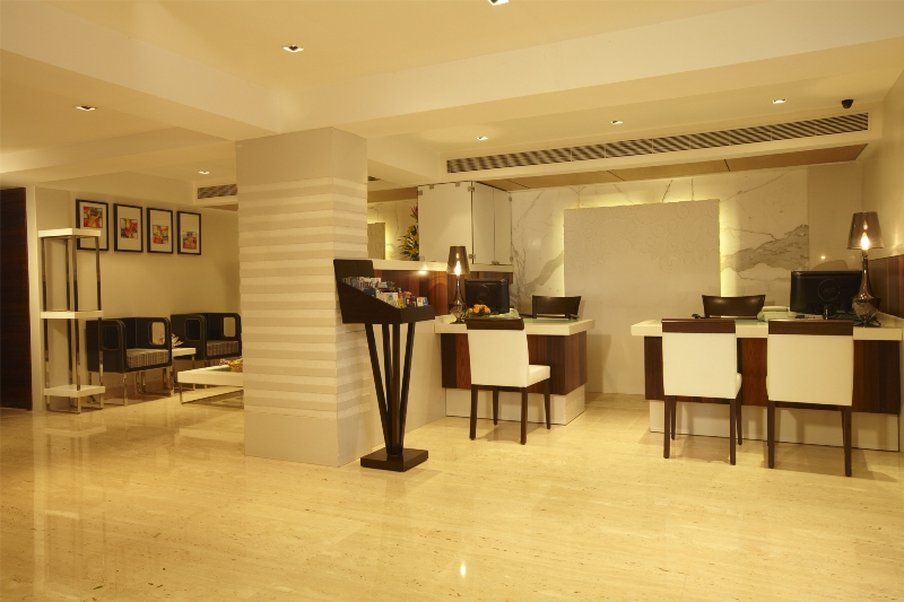 Hotel Bawa Continental Мумбай Екстериор снимка
